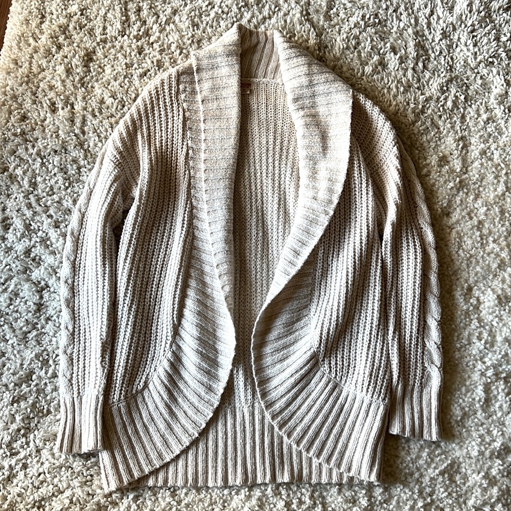 Size XS Mossimo Tan Sweater